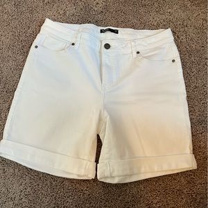 Vera Wang Cuffed Shorts